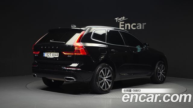Volvo XC60 (II) B5 Inscription 2021 — фото 2