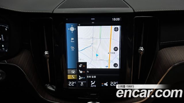 Volvo XC60 (II) B5 Inscription 2021 — фото 14