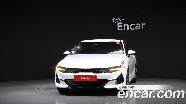 Kia K5 (III) 2.0 LPI Signature 2023 — фото 3