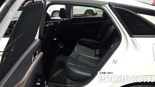 Kia K5 (III) 2.0 LPI Signature 2023 — фото 12