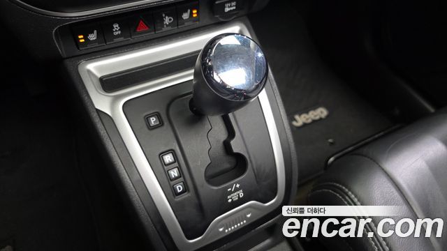 Jeep Compass 2.4 Limited 1st 2017 — фото 9
