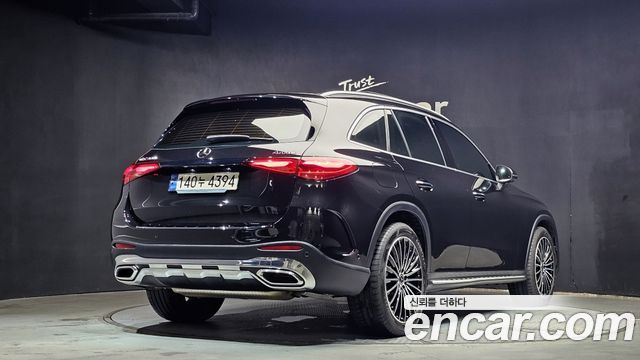 Mercedes-Benz GLC-Class (X254) GLC300 4MATIC AMG Line 2024 — фото 2