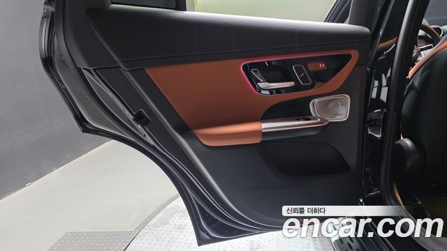 Mercedes-Benz GLC-Class (X254) GLC300 4MATIC AMG Line 2024 — фото 25