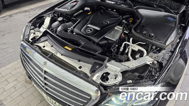 Mercedes-Benz E-Class (W213) E300 4MATIC Exclusive 2018 — фото 6