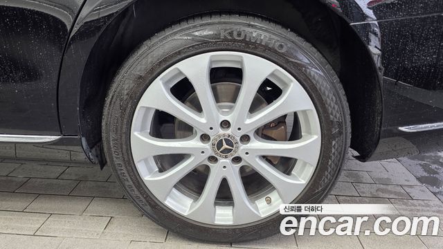 Mercedes-Benz E-Class (W213) E300 4MATIC Exclusive 2018 — фото 27