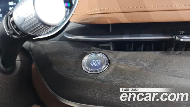 Genesis G80 (RG3) Gasoline 2.5 Turbo AWD 2023 — фото 38