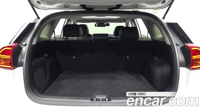 Kia Niro 1.6 HEV Signature 2022 — фото 20