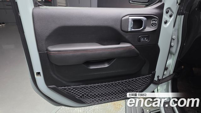 Jeep Wrangler (JL) 2.0 Rubicon 4Door Earl Clear Coat 2023 — фото 24
