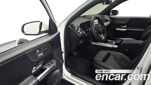 Mercedes-Benz GLB-Class (X247) GLB200 d 2022 — фото 10
