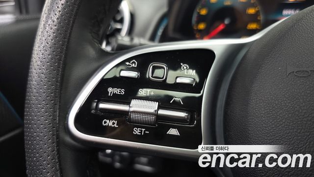 Mercedes-Benz GLB-Class (X247) GLB200 d 2022 — фото 19