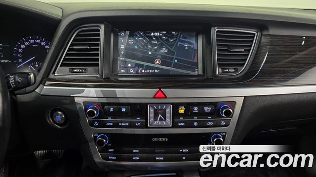 Genesis G80 3.3 GDI Luxury 2019 — фото 15
