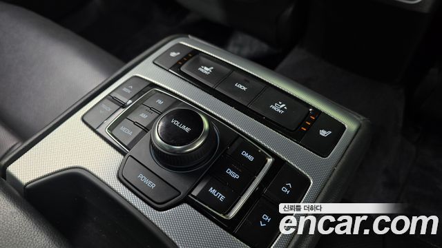 Genesis G80 3.3 GDI Luxury 2019 — фото 17