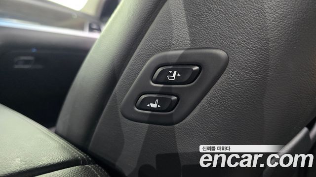 Genesis G80 3.3 GDI Luxury 2019 — фото 19