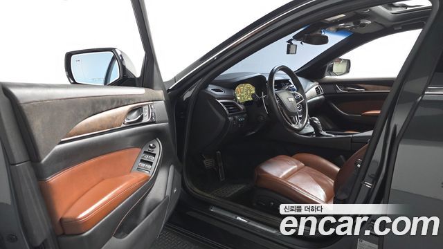 Cadillac CTS (III) 2.0 Premium AWD 2015 — фото 10
