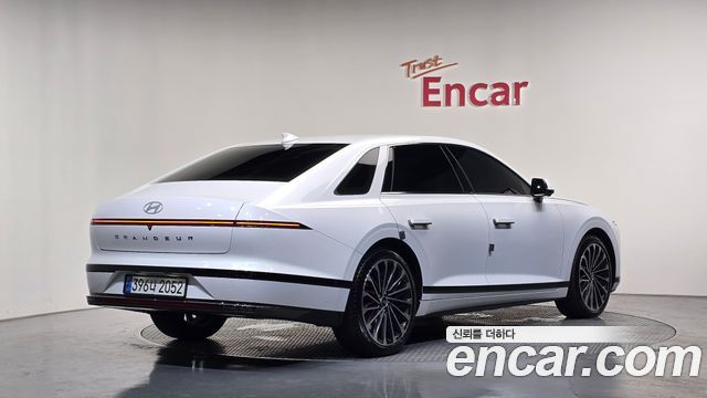 Hyundai Grandeur Hybrid (GN7) Calligraphy 2025 — фото 2