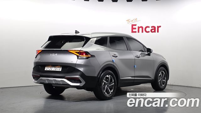 Kia Sportage Hybrid (V) Prestige 2023 — фото 2