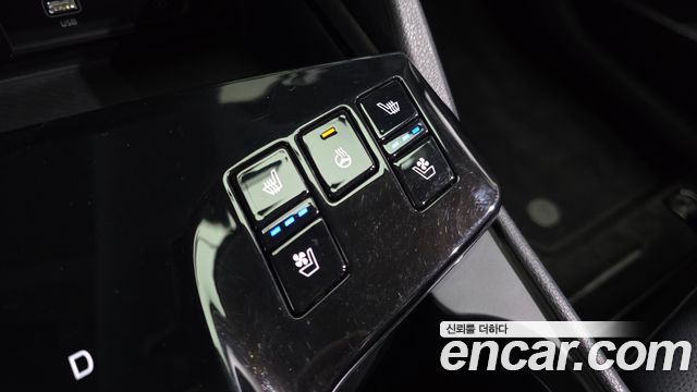 Kia Sportage Hybrid (V) Prestige 2023 — фото 16