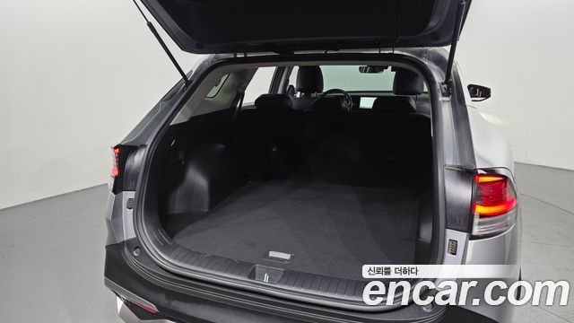 Kia Sportage Hybrid (V) Prestige 2023 — фото 19