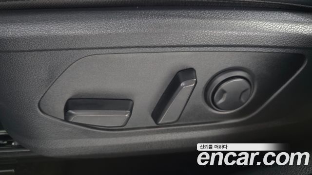 Kia Sportage Hybrid (V) Prestige 2023 — фото 31