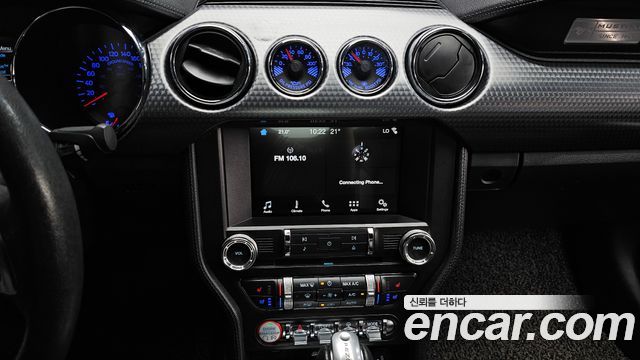 Ford Mustang Coupe 2017 — фото 13