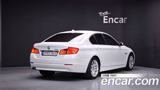 BMW 5 Series (F10) 528i 2013 — фото 2