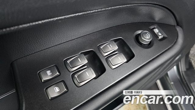 KG Mobility (SsangYong) Rexton Sports Diesel 2.2 4WD Prestige 2023 — фото 32
