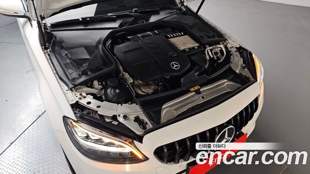 Mercedes-Benz C-Class (W205) C220 d 4MATIC 2020 — фото 6