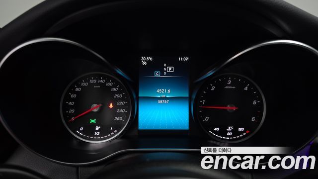Mercedes-Benz C-Class (W205) C220 d 4MATIC 2020 — фото 8