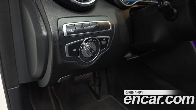 Mercedes-Benz C-Class (W205) C220 d 4MATIC 2020 — фото 17