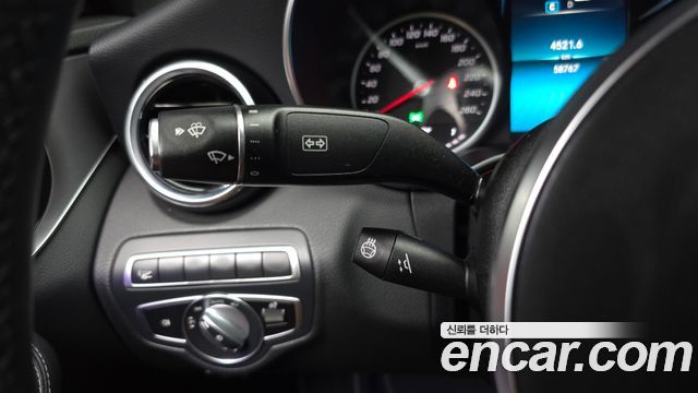 Mercedes-Benz C-Class (W205) C220 d 4MATIC 2020 — фото 18