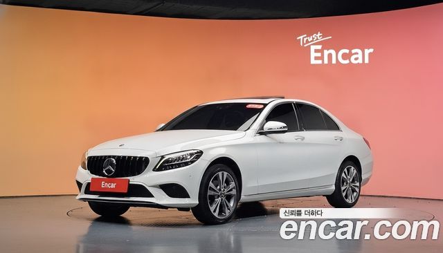 Mercedes-Benz C-Class (W205) C220 d 4MATIC 2020 — фото 1