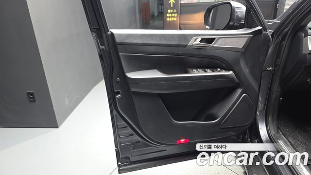 KG Mobility (SsangYong) Rexton Sports Diesel 2.2 4WD Prestige 2019 — фото 24