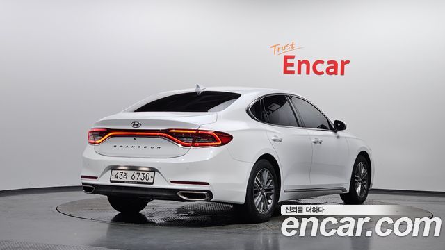 Hyundai Grandeur (IG) 2.4 Premium 2019 — фото 2