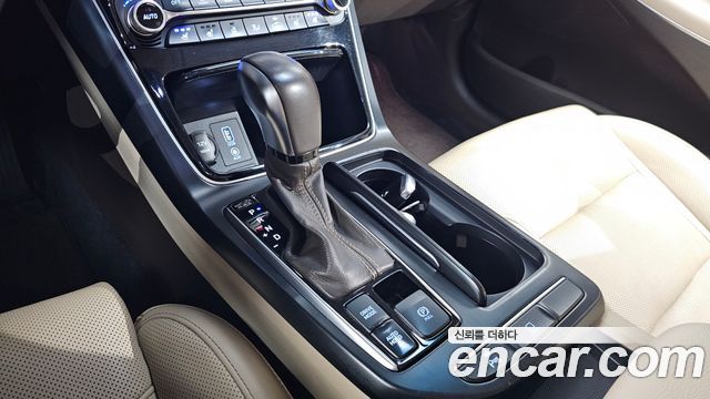 Hyundai Grandeur (IG) 2.4 Premium 2019 — фото 9