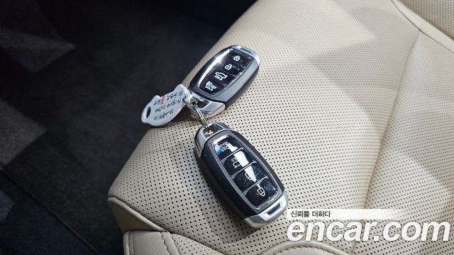 Hyundai Grandeur (IG) 2.4 Premium 2019 — фото 16