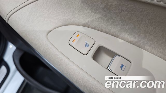 Hyundai Grandeur (IG) 2.4 Premium 2019 — фото 29