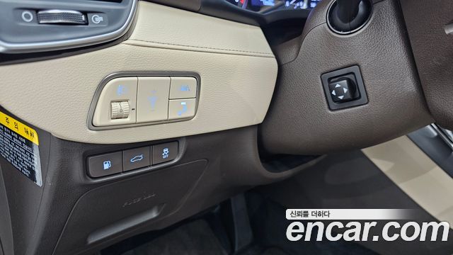 Hyundai Grandeur (IG) 2.4 Premium 2019 — фото 31