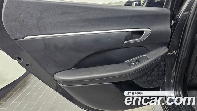 Hyundai Sonata (DN8) 2.0 LPG(Disabled Person) Modern 2020 — фото 25