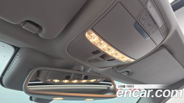 Mercedes-Benz C-Class (W205) C220 d Avantgarde 2018 — фото 33