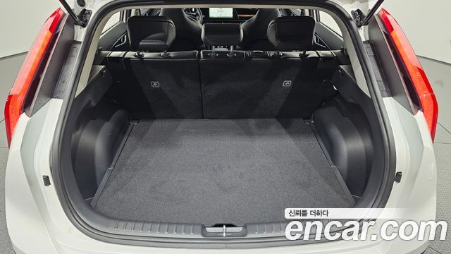 Kia Niro EV Air 2023 — фото 16