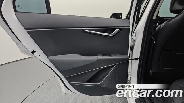 Kia Niro EV Air 2023 — фото 25