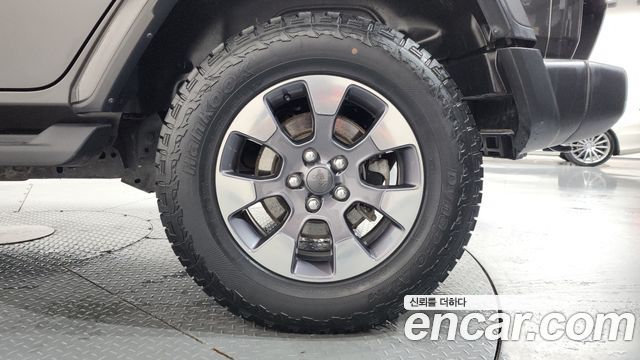 Jeep Wrangler (JL) 2.0 Overland 4Door 2019 — фото 21
