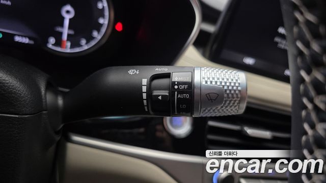 Genesis G70 Gasoline 2.5T 2WD 2025 — фото 16