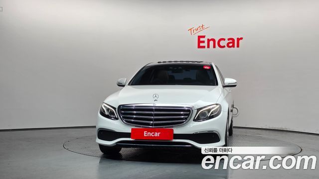 Mercedes-Benz E-Class (W213) E220d 4MATIC Exclusive 2017 — фото 3