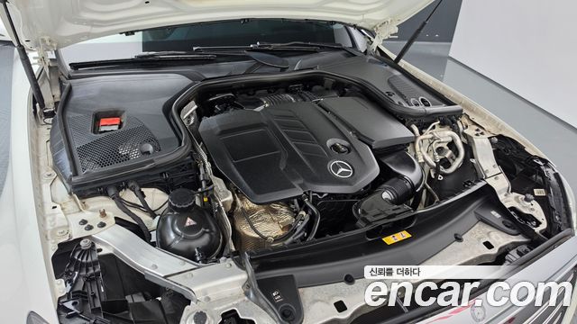Mercedes-Benz E-Class (W213) E220d 4MATIC Exclusive 2017 — фото 6