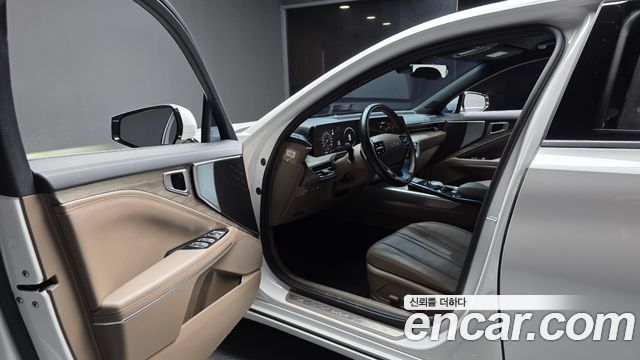 Kia K8 2.5 Gasoline 2WD Noblesse 2022 — фото 10