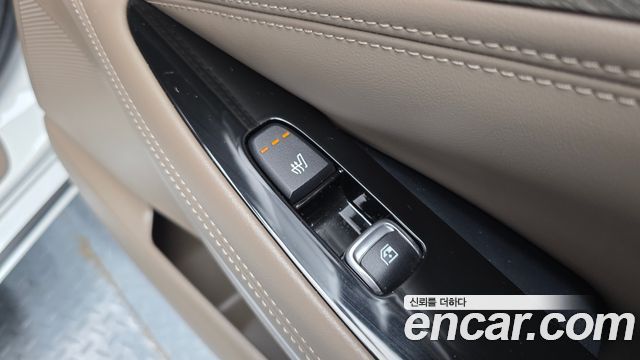 Kia K8 2.5 Gasoline 2WD Noblesse 2022 — фото 19