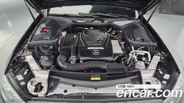 Mercedes-Benz E-Class (W213) E300e 4MATIC Exclusive 2021 — фото 6
