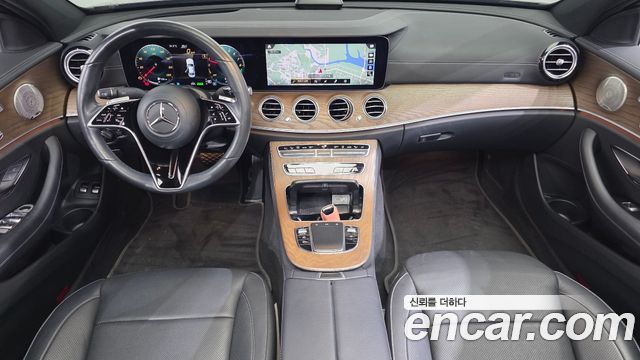 Mercedes-Benz E-Class (W213) E300e 4MATIC Exclusive 2021 — фото 7