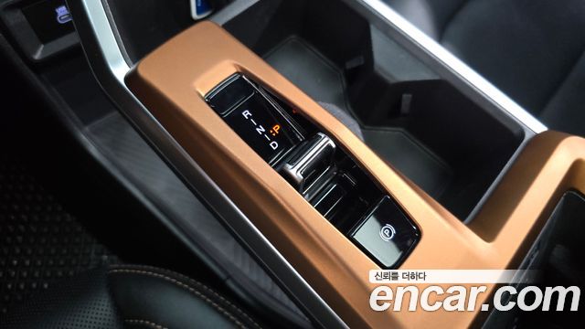 KG Mobility (SsangYong) Torres Gasoline 1.5 4WD Black Edition 2025 — фото 9